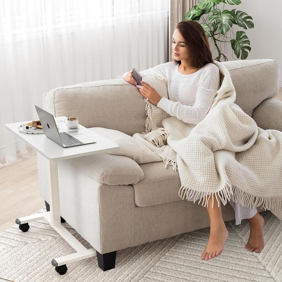 Goodivery Verstelbare Multifunctionele Bijzettafel op Wielen voor Slaapkamer en Woonkamer