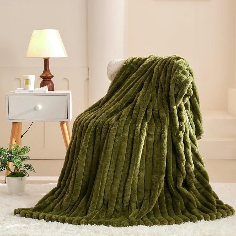 Goodivery Warme en Zachte Flanellen Deken voor Knusse Winteravonden Ideaal voor Bank of Bed 150 x 200 cm