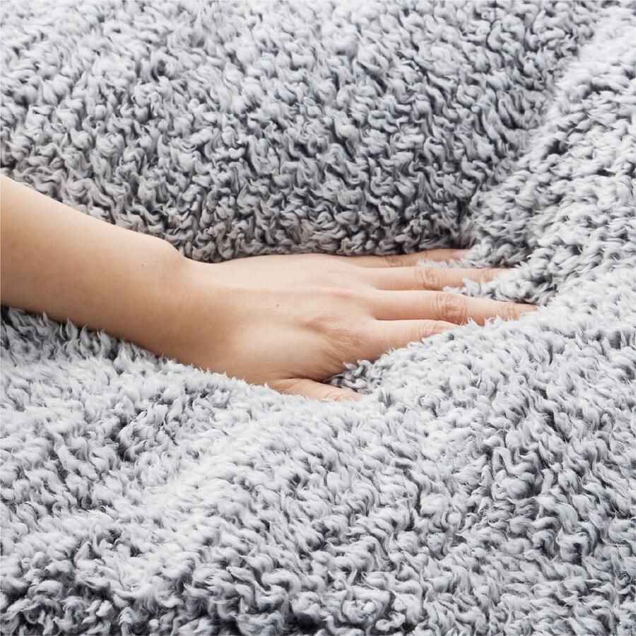 Goodivery Zachte en Warme Deken voor Bank of Bed Luxe XXL Formaat in Grijs met Sherpa Voering