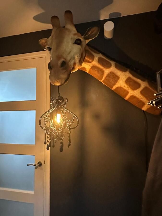 Goodyz Jungle Dieren Giraf Giraffe hoofd met verlichting Kroonluchter 110cm lang