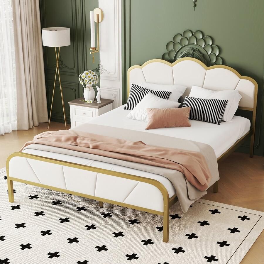 Sweiko 140*200cm Tweepersoonsbed Ijzeren frame bed Plat bed Wolkachtig hoofdeinde Gouden frame Minimalistisch design Goud + Wit