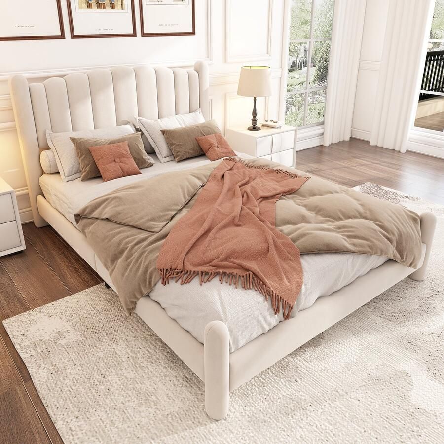 Gutent Gestoffeerd bed Beige(Zonder matras) 140*200 cm Velours met Lattenbodem en Hoofdbord Stijlvol geschulpt hoofdbord cilindervormige poten