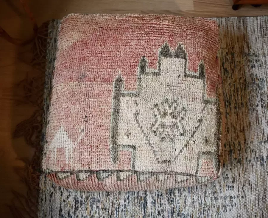 Handgemaakt product Handgemaakte Marokkaanse poef