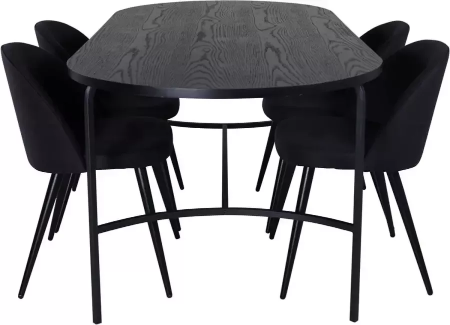 Hioshop Skate eethoek eetkamertafel zwart en 4 Velvet eetkamerstal zwart.
