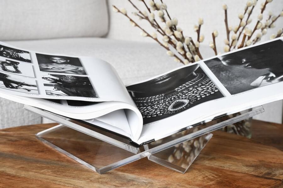 Hoa Transparante Clear asymmetrisch kruisstandaard voor koffietafel Boekenstandaard Gekanteld- clear boek kruis standaard Bookstand boekenstandaard Boekensteun Boekenhouder Boek houder Relatie geschenk Perfect Cadeau - Foto 2