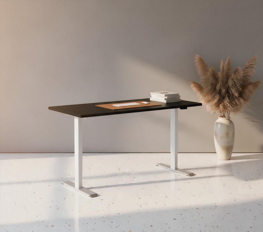 HomeByNicole Elektrisch Verstelbaar Zit-Sta Bureau – Ergonomisch Hoogte Verstelbare Computer Desk 140 x 70 cm – Modern Kantoor & Thuiswerk Bureau met Stil Motor Systeem – Wit Frame met Zwart Tafelblad –