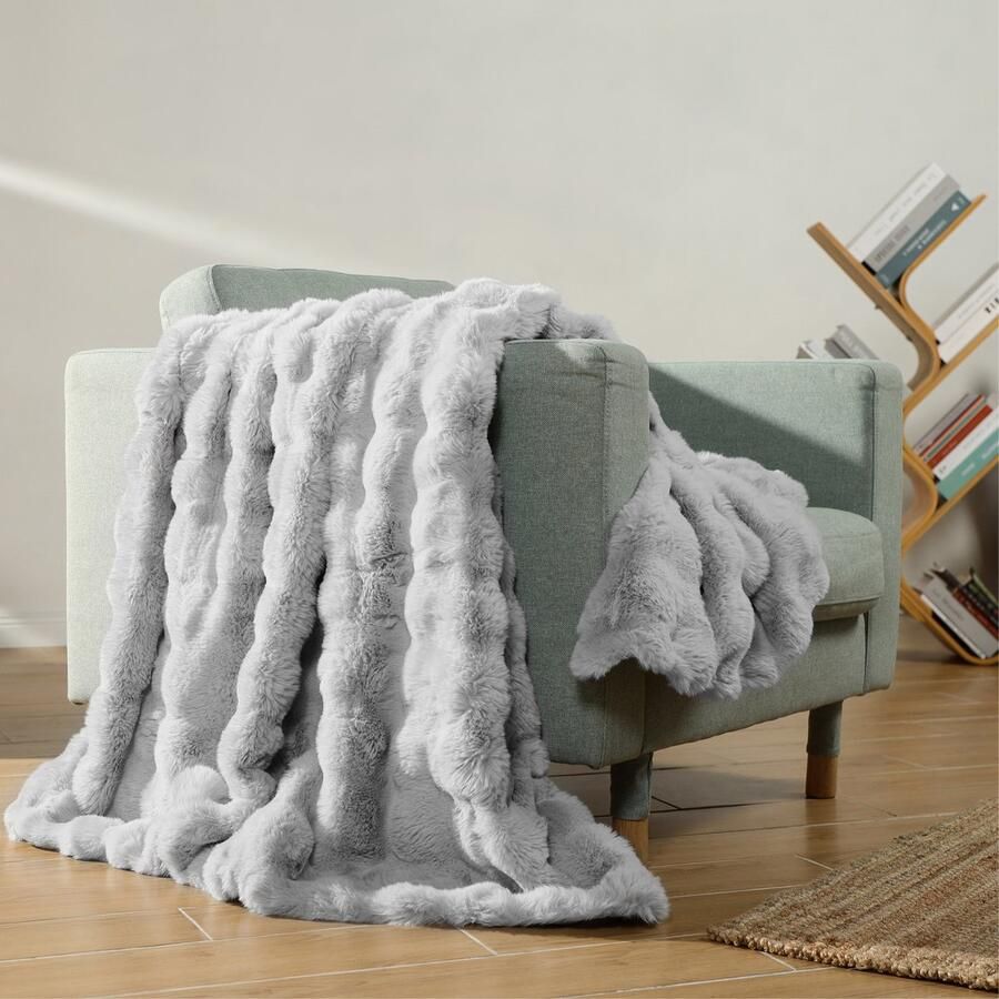 HOMELEVEL faux fur knuffeldeken Zacht fluffy en warm Imitatiebont Ideaal voor op de bank of in bed 127 x 152 cm Grijs