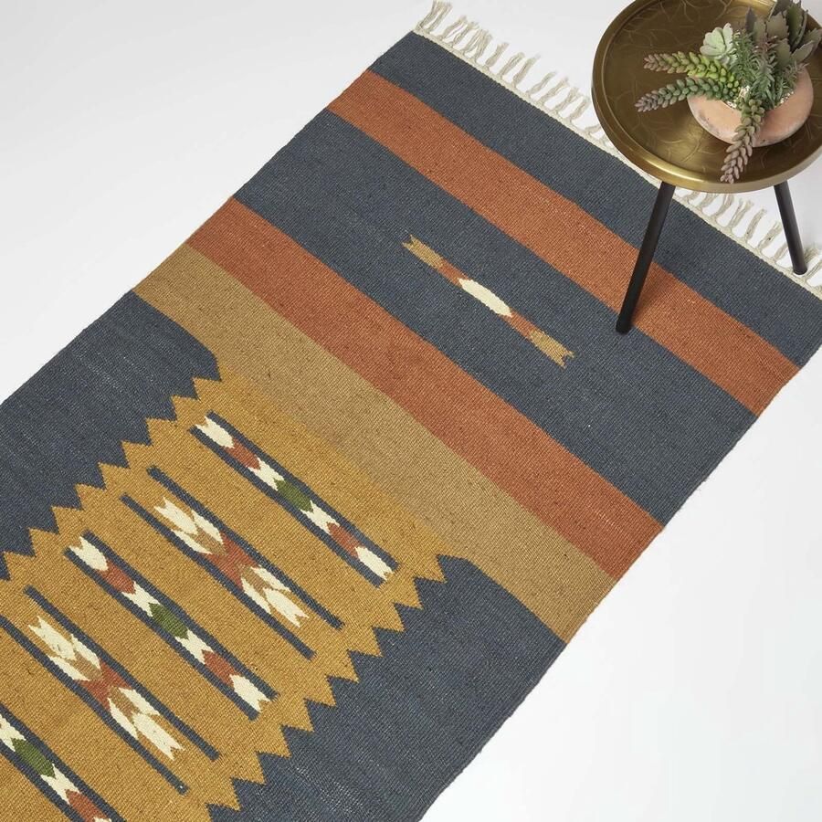 Homescapes handgeweven jute vloerkleed Lundi Blauw 80 x 180 cm kelim patroon oranje-blauw