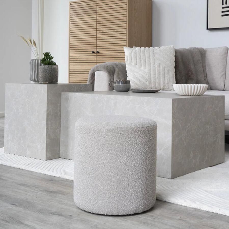 House Nordic EMOB Beige Bouclé Poef: Ø34x36 cm Zitmeubelen Beige Hout; Multiplex; Stof Zitmeubelen Op voorraad