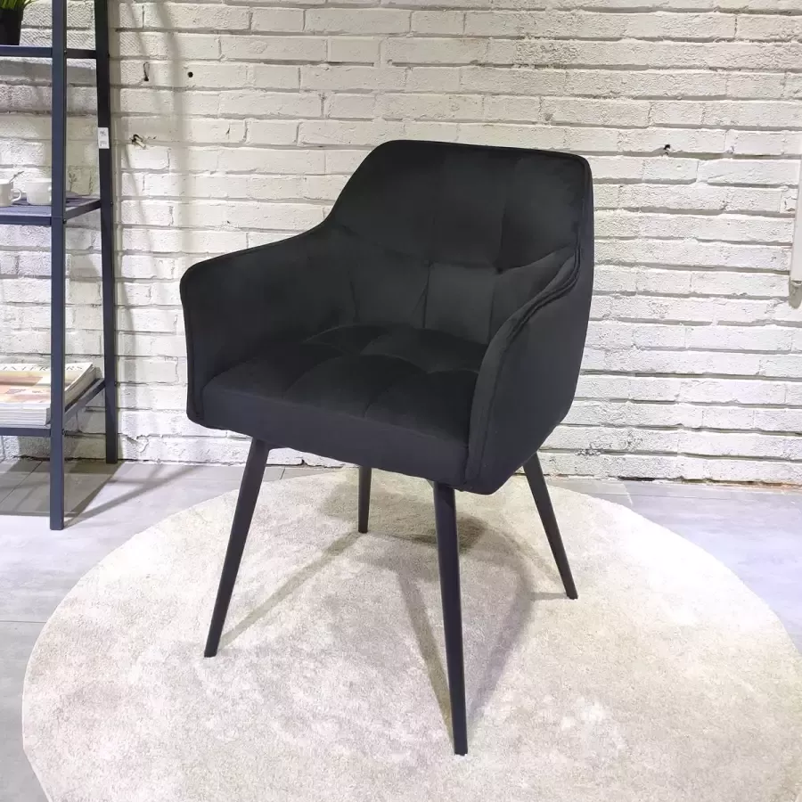 HTfurniture -Cruz dining chair-black velvet-with armrest-black legs