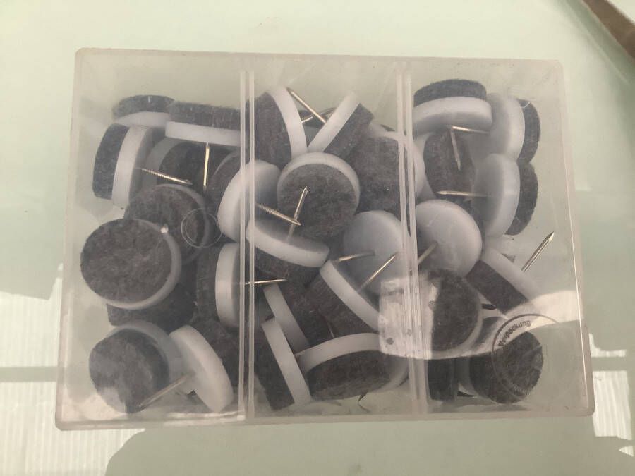 I-Fix .Viltglijder met nagel voor harde vloeren. Grijs. Stoel poot dop. Anti kras 24 mm. 80 stuks