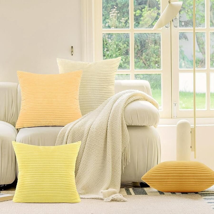 Ibenzoa Kussenslopen Set van 4 in Zacht Corduroy Fluweel voor Bank en Stoel Decoratie