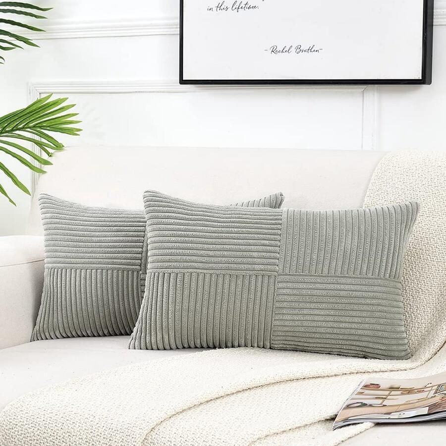 Ibenzoa Set van 2 Corduroy Kussenslopen 30 x 50 cm Lichtgrijs Zachte Textiel voor Bank en Slaapkamer Decoratie