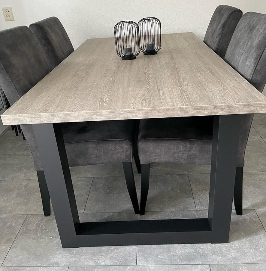 Ik Woon Modern Eettafel Milaan Upoten Upoot Grijs Eiken Zwart Onderstel 90 x 160 cm