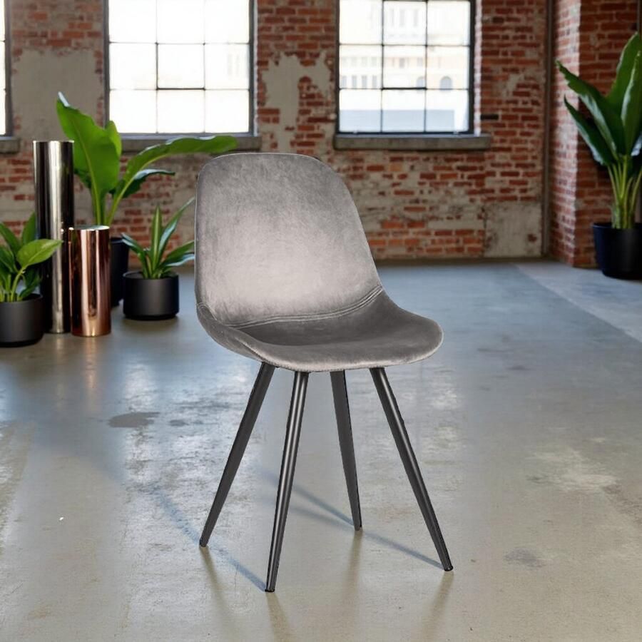 Industrialhome Eetkamerstoel Milano – Grijs Velvet Fluweel – 46x56x88 cm – Luxe & Comfortabele Designstoel met Zwart Metalen Poten – Industrieel & Elegant