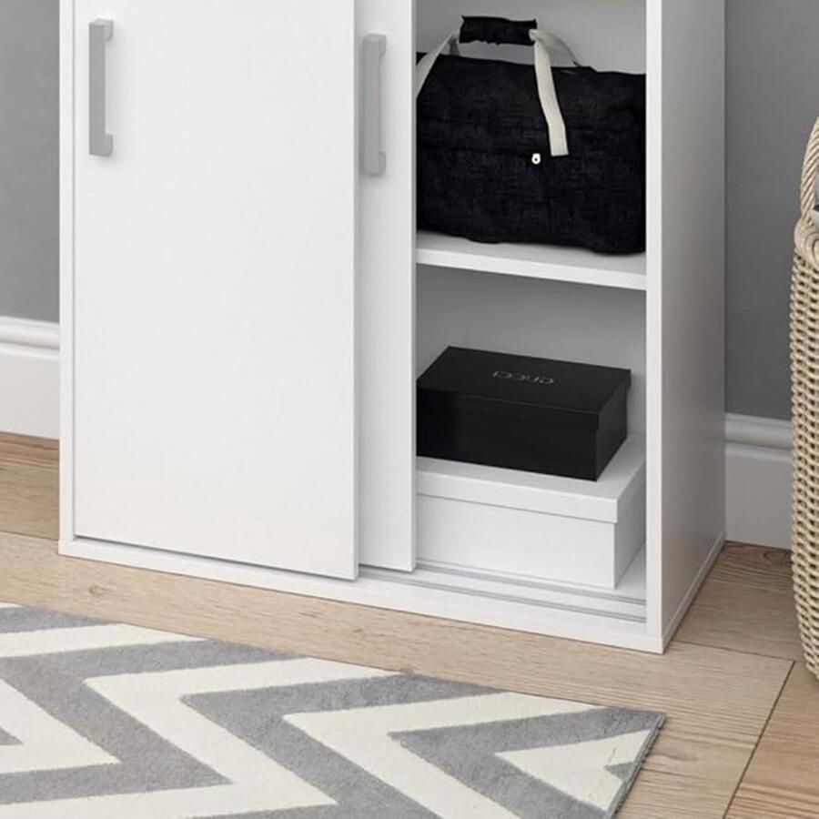 Industrialhome Industriële Kledingkast – Moderne Opbergkast met Schuifdeuren 108 cm – Compacte Garderobekast met Verstelbare Legplanken – Kledingkast voor Slaapkamer Hal of Kinderkamer – Wit Houtlook –