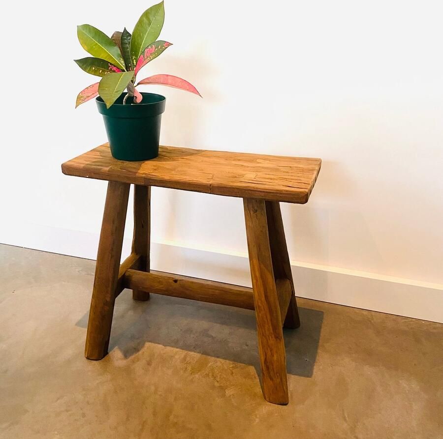 Industrieelinhuis.nl Teakhouten Bankje 160 cm Houten Bankje Industrieel Bankje Halbankje Venterbank Decoratie Halbankje Hal Bankje Hout Houten Bankje Decoratie Entree Meubilair Houten Bankje 160cm breed