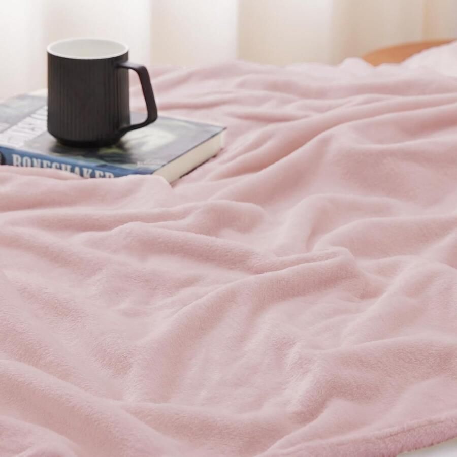 Inovra Extra Grote Fluffy Dekentje in Roze voor Bank of Bed 150 x 200 cm