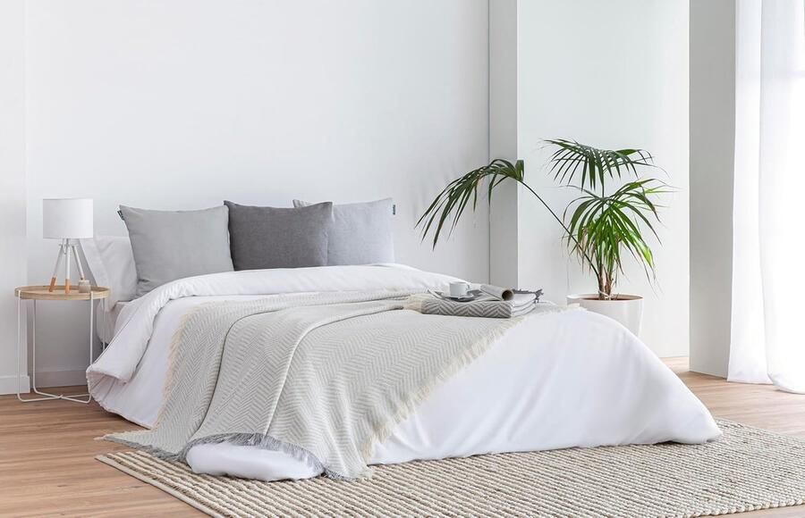 Inovra Multifunctionele sprei voor bedbank Sprei Jarapas Visgraat (180 x 260 cm Lichtgrijs)