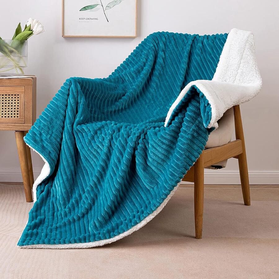 Inovra Zachte en Warme Fleece Deken voor Bank en Bed Dubbelzijdig Gebruik 125 x 150 cm Turquoise