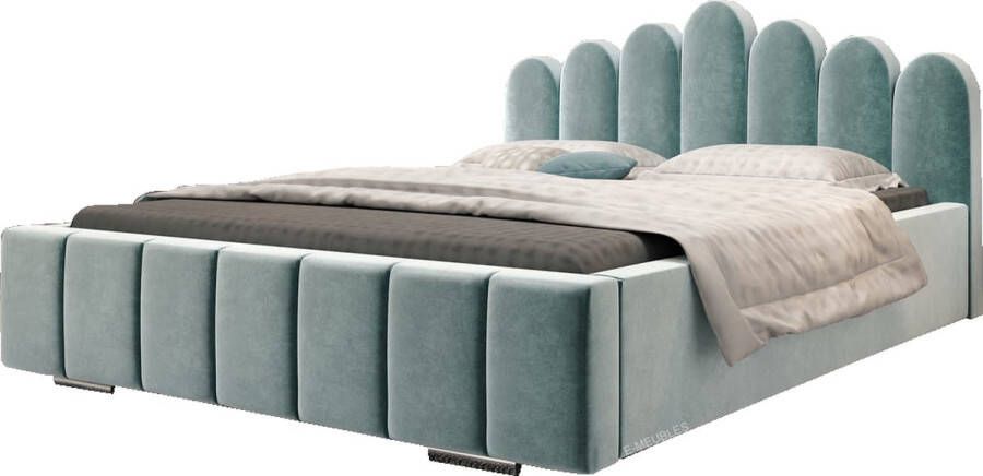 InspireME Tweepersoonsbed met fluwelen bekleding met hoofdeinde lattenbodem bed voor volwassenen BETT 03 160x200 Lichtblauw (TRINITY 22)