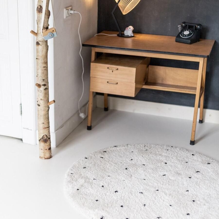 Interieur 05 Vloerkleed Kinderkamer stip Wit Zwart Dots Interieur05 Polypropyleen Rond 120 Ø (S) - Foto 1