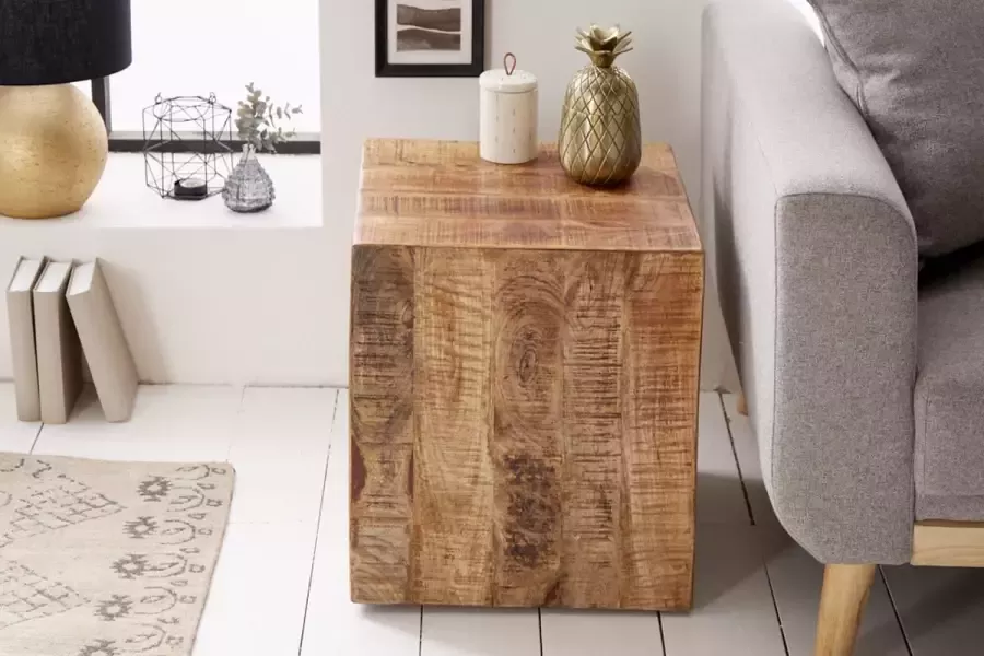 Interieurs online Massieve bijzettafel 40cm gevlamd mangohout op wielen