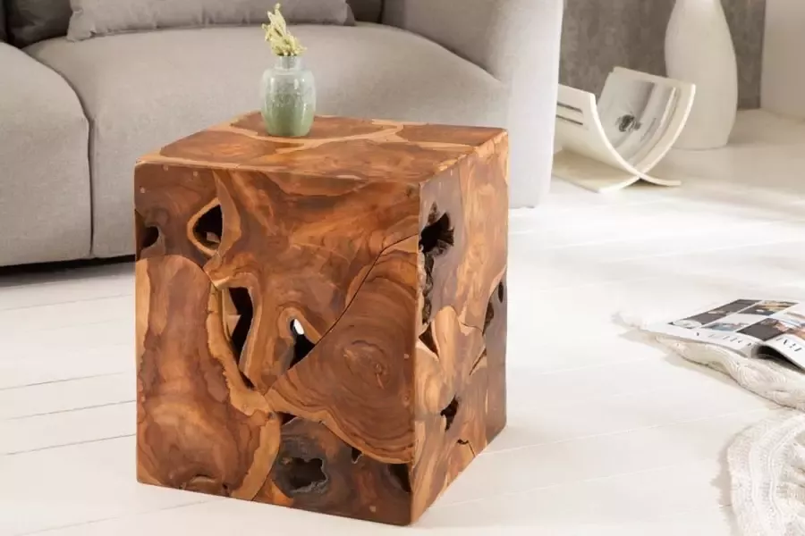 Interieurs online Massieve bijzettafel KUBUS 40cm teak ook te gebruiken als kruk
