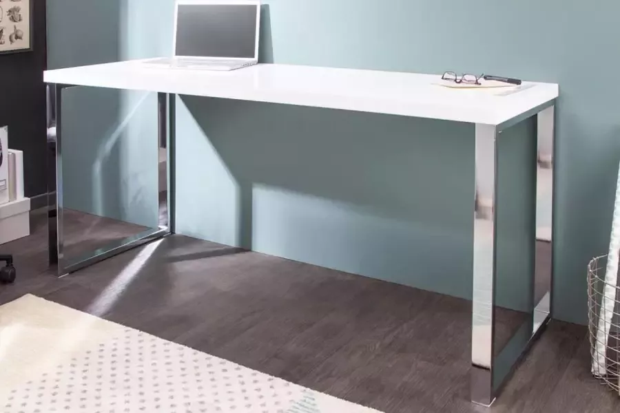 Interieurs online Modern Hoogglans bureau 140 cm witte hoogglans studietafel