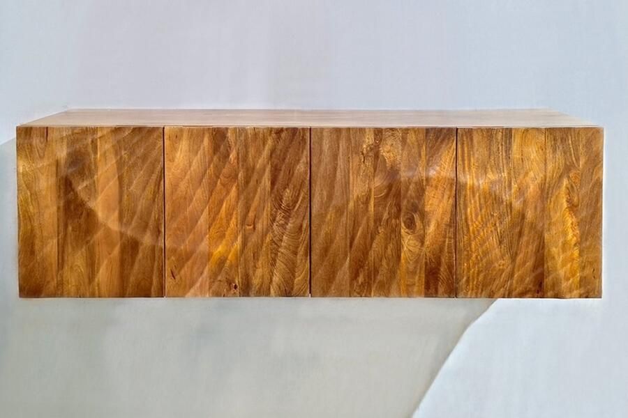 Invicta Interior Massief dressoir SCORPION 180cm bruin hangend mangohout met 3D houtsnijwerk 46647