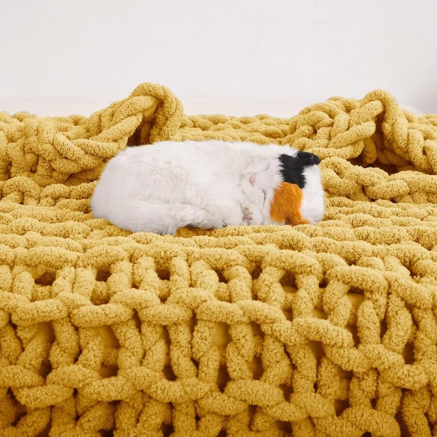 JGS Handgemaakte Zachte Geweven Deken voor Sofa en Bed in Warme Gele Tint