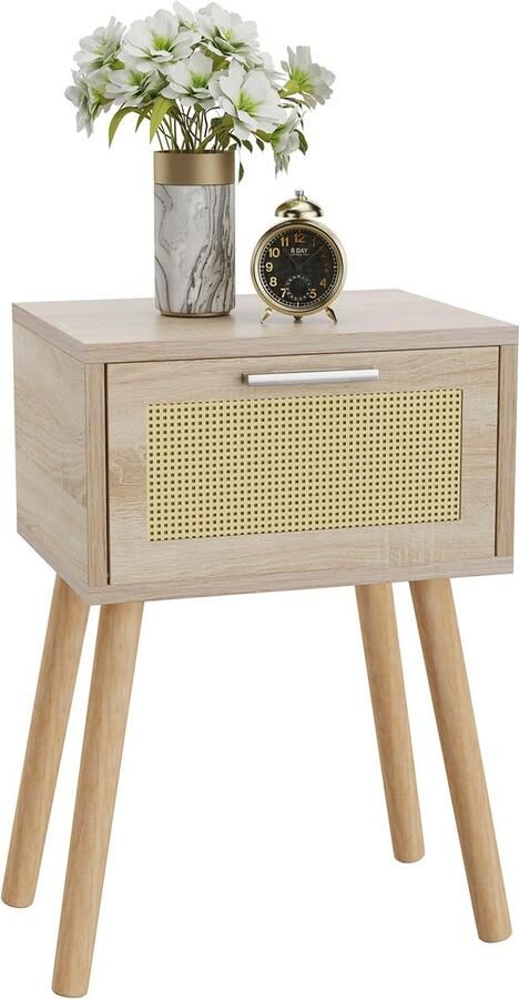JGS Natuurlijk Houten Bijzettafel met Rotan Detail en Magnetische Lade voor Multifunctioneel Gebruik