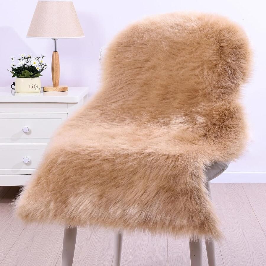 JGS Zachte en Luxe Vloerkleed van Imitatie Lamswol voor Stijlvolle Interieurs 75 x 120 cm