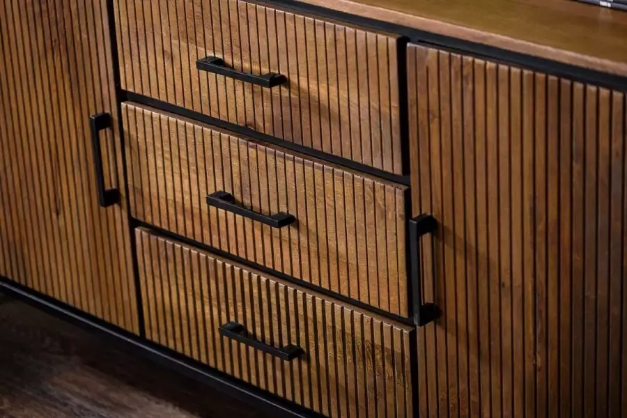 Jungle Dressoir 180 cm B430 bruin