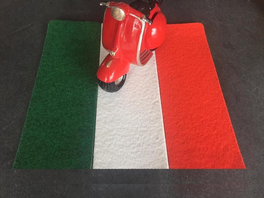 JYG Italiaanse Driekleur 1m x (1x10m groen) + (1x10m wit) + (1x10m Rood) = 30m2