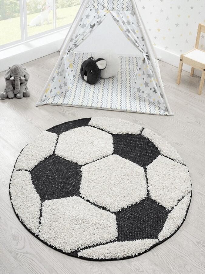 Karpet24 Kayra Zacht Kinderkleed 3D-look voetbalmotief Zachte Pool Onderhoudsvriendelijk zwart-crème-Ø 160 cm