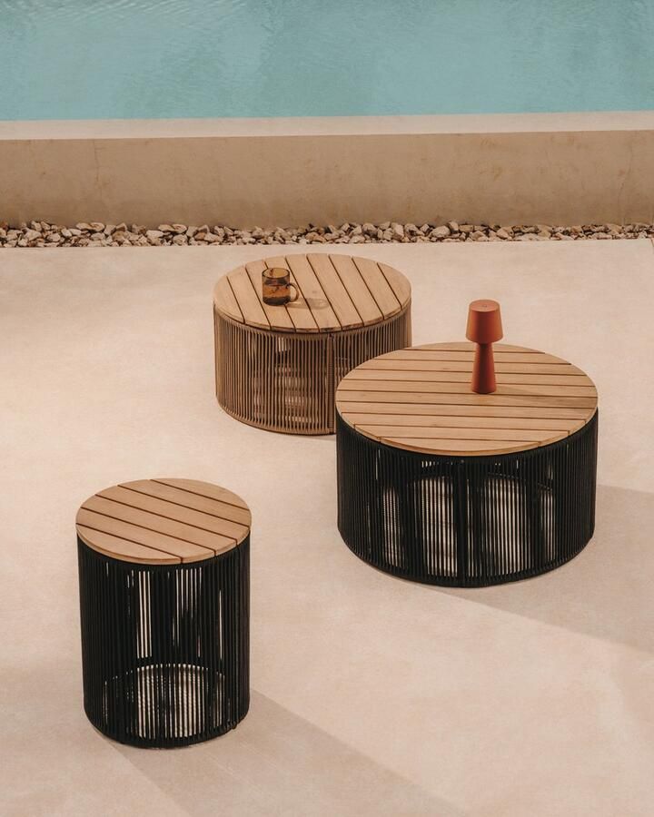 Kave Home Dandara salontafel van staal beige touw en massief acaciahout Ø60 FSC 100%