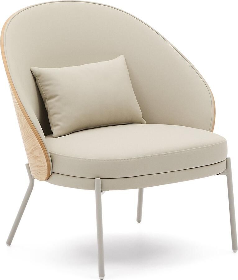 Kave Home Eamy fauteuil in bruin kunstleer essenfineer en afwerking in naturel en beige metaal