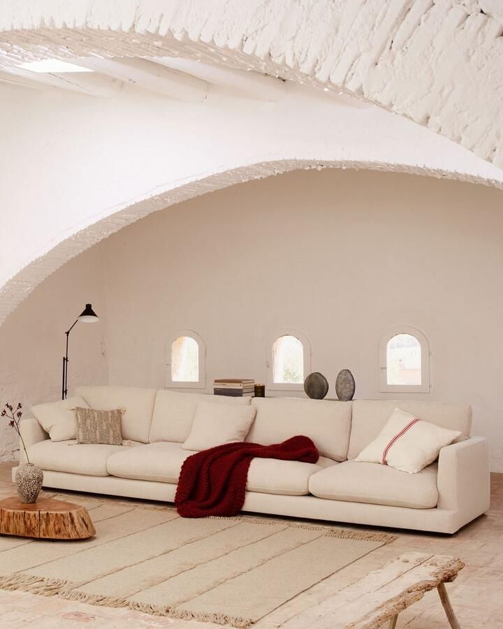 Kave Home Gala 6-zitsbank in beige 390 cm