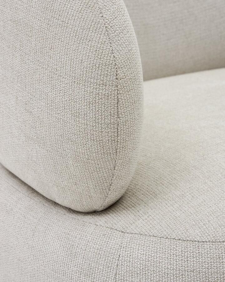 Kave Home Parel Luisa-fauteuil met massief beukenhouten poten