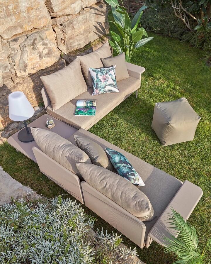 Kave Home Poef vierkant Nedra 50 x 50 cm groen