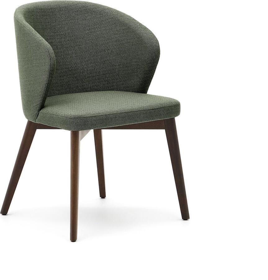 Kave Home Silla Darice de chenilla verde y madera maciza de haya con acabado nogal FSC 100%