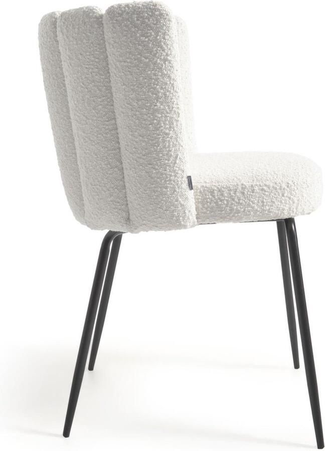 Kave Home Stoel Aniela stoel van wit bouclé en metalen poten met zwarte afwerking - Foto 3