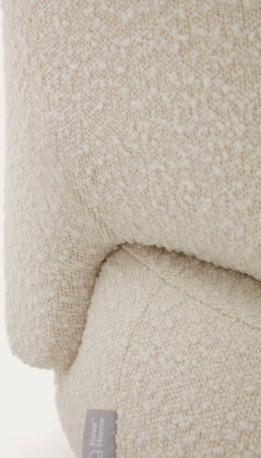 Kave Home Luisa-fauteuil in witte schapenvacht met massief beukenhouten poten