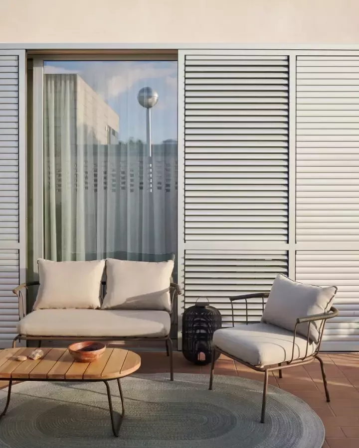 Kave Home Salguer outdoor salontafel van massief acaciahout en bruin staal Ø 100 x 50 cm FSC 100% - Foto 2