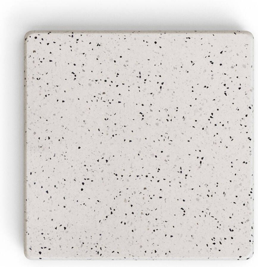 Kave Home Saura vierkante buitentafelblad van wit terrazzo 44 5 x 44 5 cm