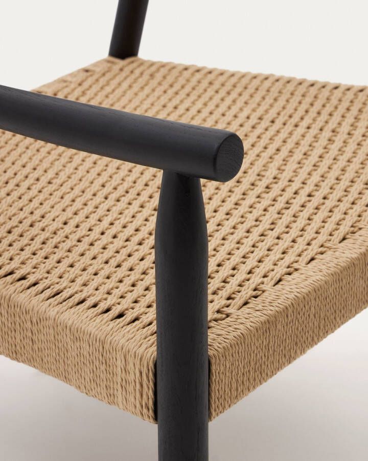 Kave Home Yalia-fauteuil van massief eikenhout FSC 100% met natuurlijke zwarte afwerking en zitting - Foto 2