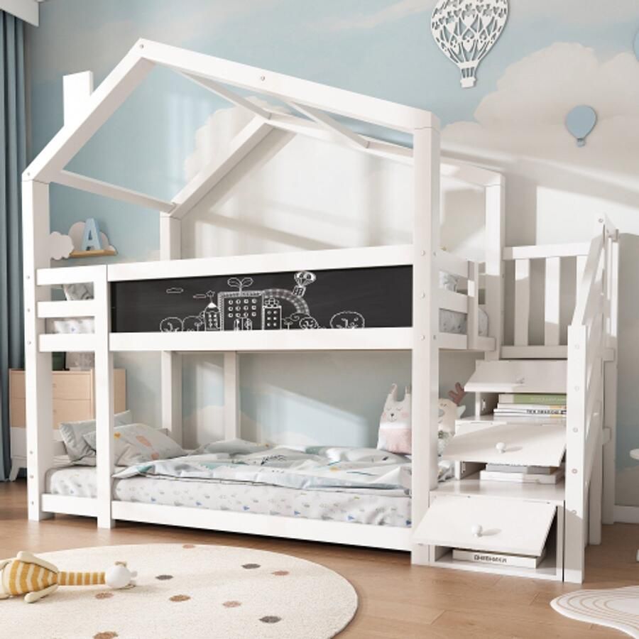 Kidsbeds Kinderbed boomhut 90 x 200 cm stapelbed voor kinderen met schoorsteen & opbergruimte en uitvalbeveiliging wit incl. plank 2x lattenbodem (zonder matras)