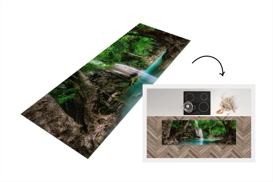 KitchenYeah Keukenloper Loper keuken Erawan Waterval in jungle Thailand foto 150x50 cm Keukenloper vinyl