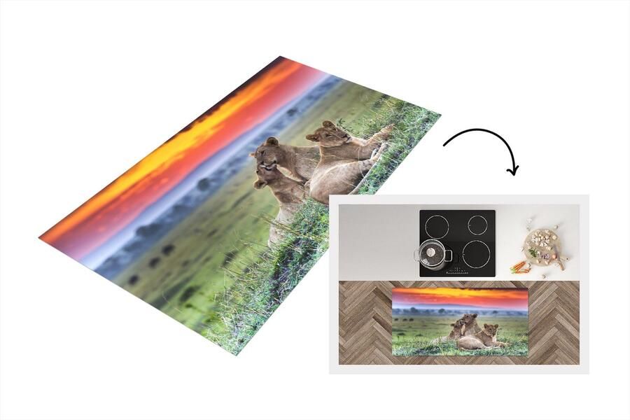 KitchenYeah Keukenloper Loper keuken Leeuwen tijdens zonsopkomst 120x60 cm Keukenloper vinyl